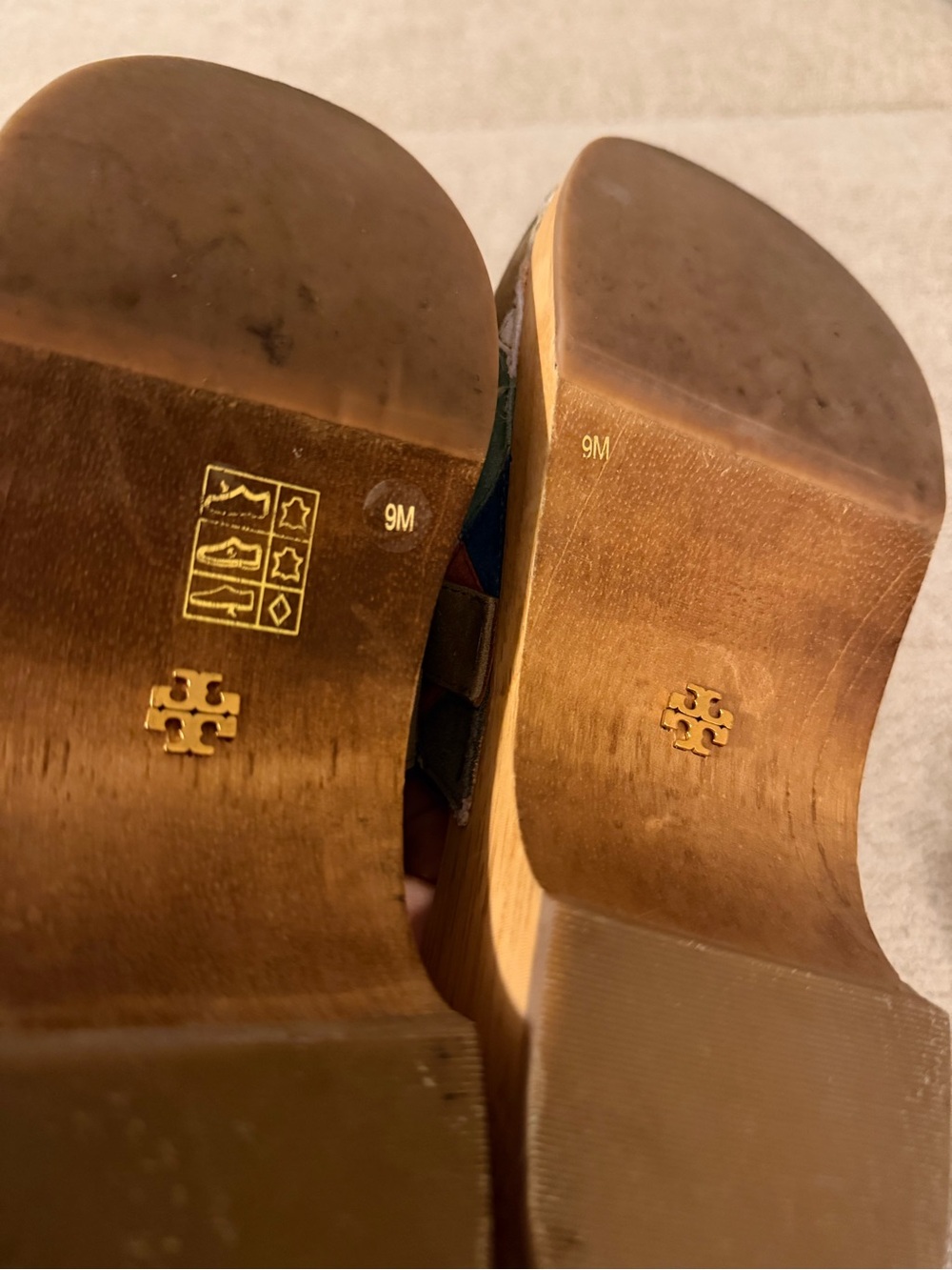 Tory Burch Jessa Patchwork Suede Clog Sandals Size 9 - Picture 10 of 12